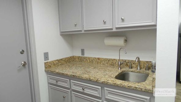 Remodeled Office Suite for Lease : 8207 Ithaca Ave, Lubbock, TX 79423